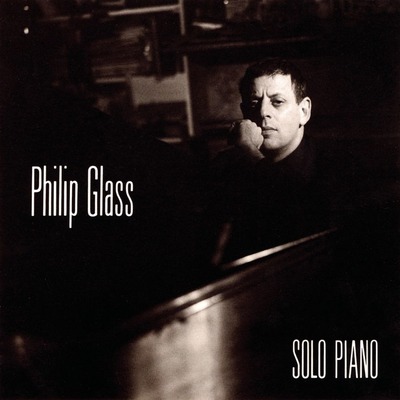Mad Rush تک‌نوازی فوق العاده پیانو از فیلیپ گلس
